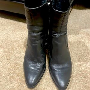 Zara boots size 35 51/2. Soft leather, worn three times.
